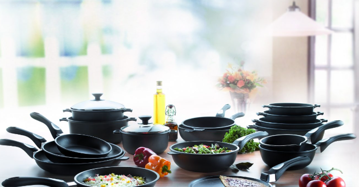 The Ultimate Guide to Choosing Cookware